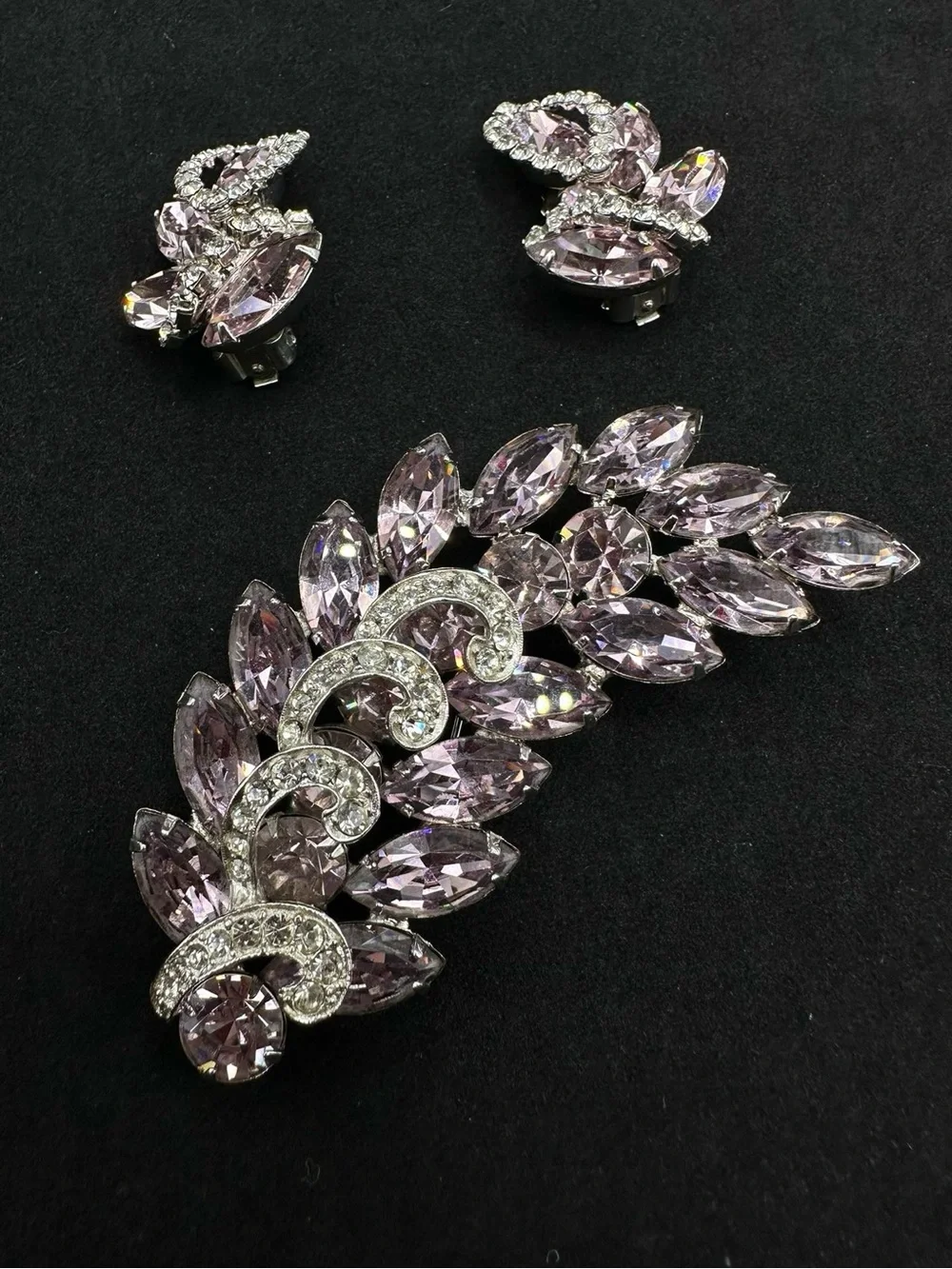Vintage Weiss Lavender Crystal Leaf Brooch and Earring Set - Women Jewelry